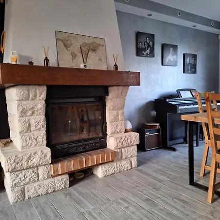 Foyer Pagrita Homestay *